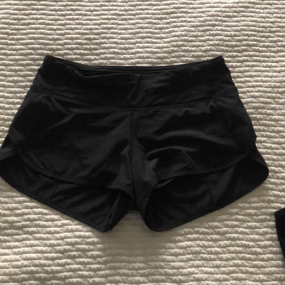 lulu lemon black speed shorts